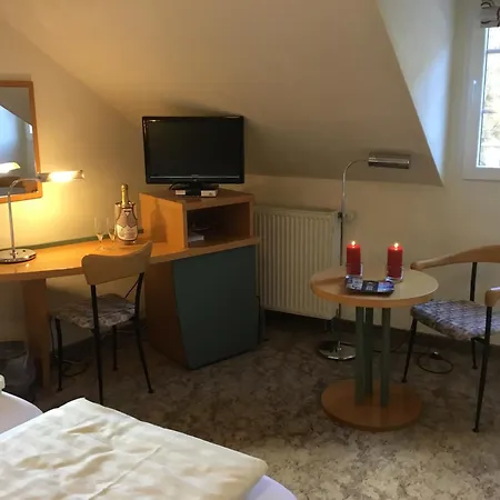 Logis Sur Sure Pensjonat Esch-sur-Sûre